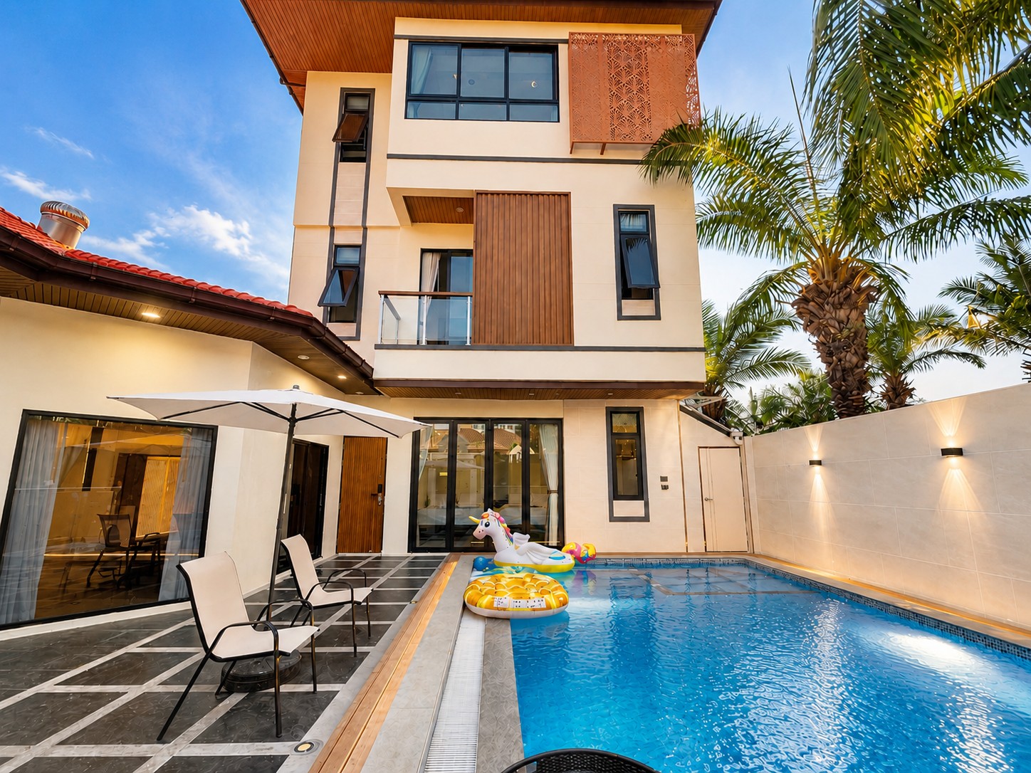 Majestic 54 Pool Villa