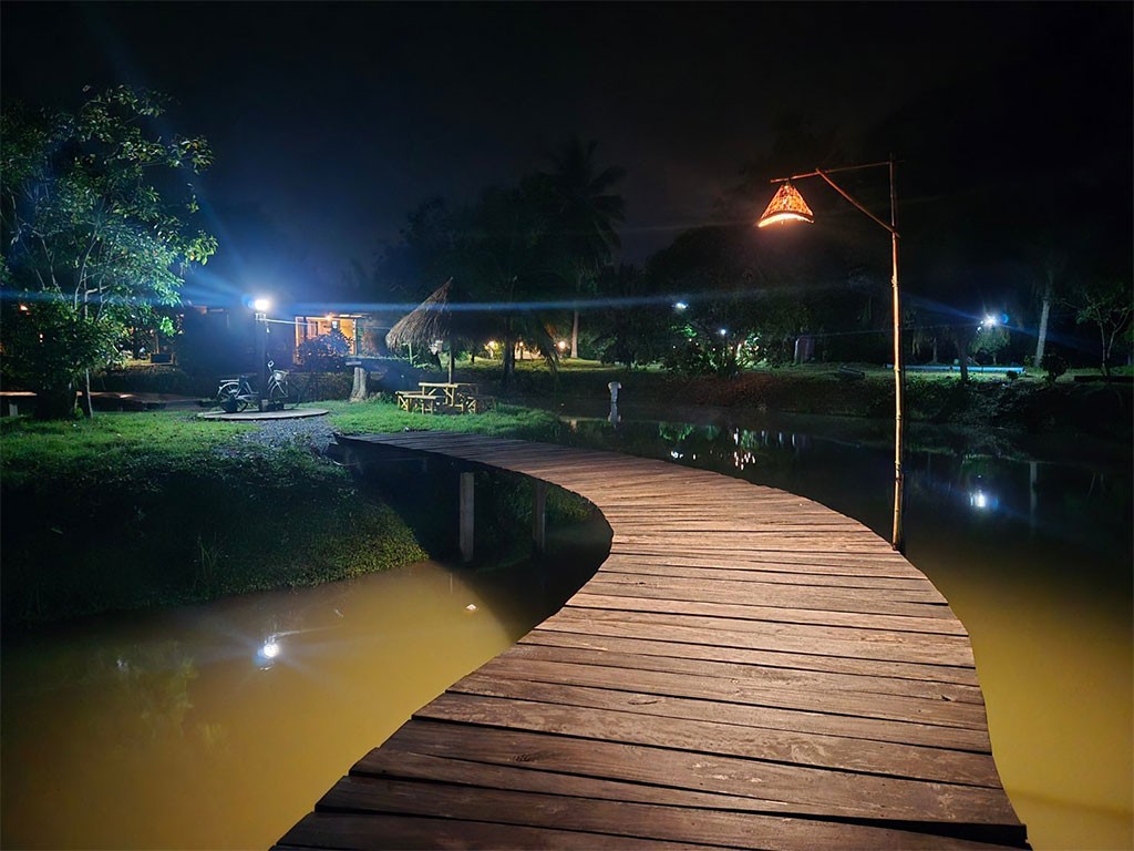 ฟาร์มสุข เรสซิเดนซ์ แอนด์ รีสอร์ท