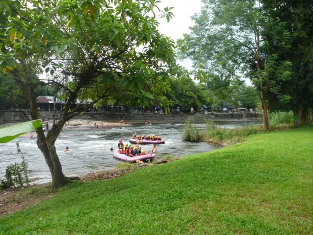 ภูสักธาร รีสอร์ท