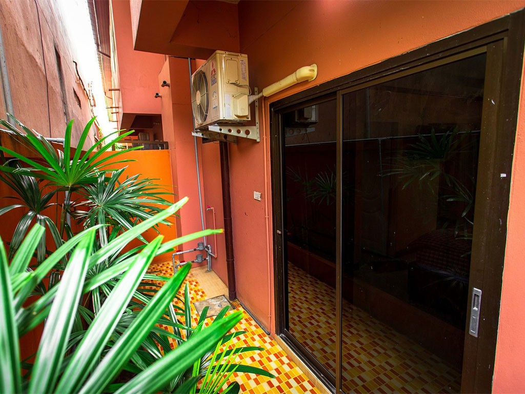 ล้านนารีสอร์ท ตาก