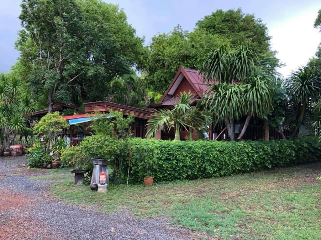 บ้านไร่ รีสอร์ท หนองม่วง