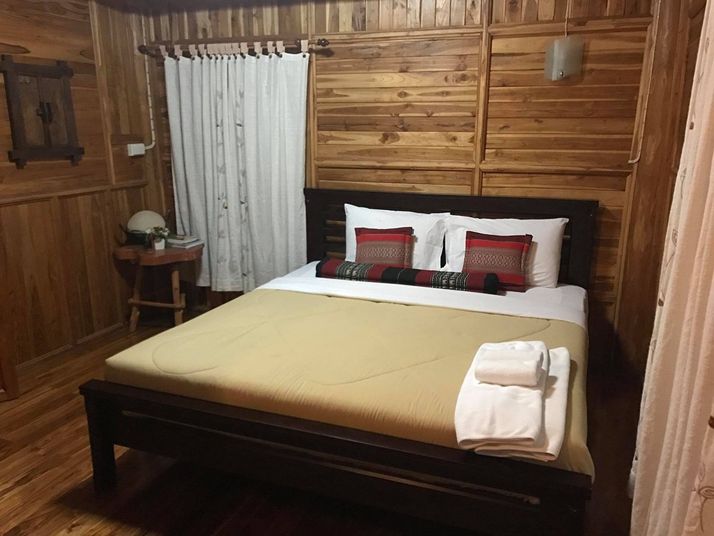 บ้านไร่ รีสอร์ท หนองม่วง