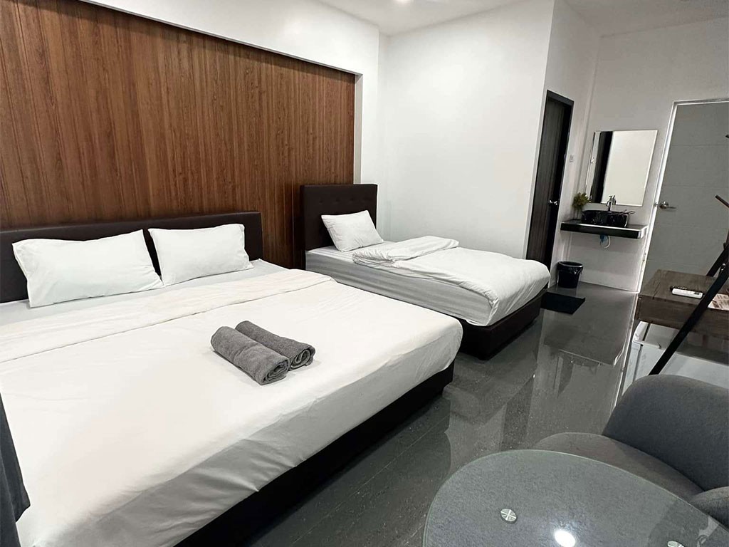 เชญ่าเฮ้าส์ ศรีบุญเรือง