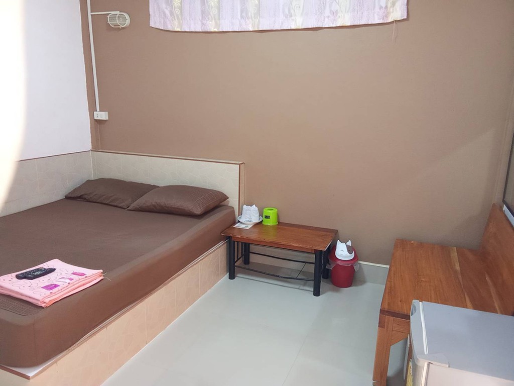 สีสัน รีสอร์ท