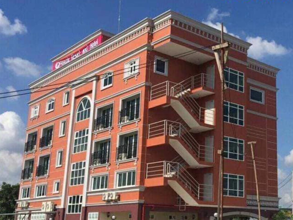 Venezia Hotel Ram Inthra 911
