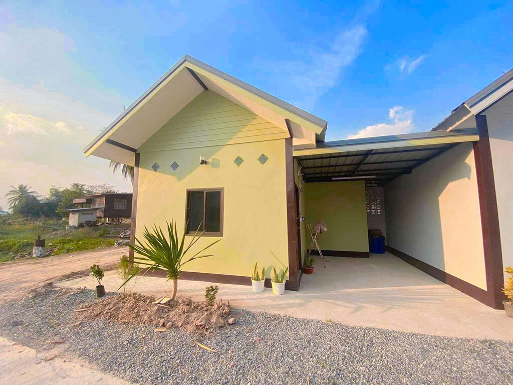 ริมบึง รีสอร์ท สกลนคร