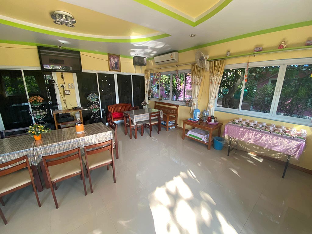 ไพรเวทเพลส