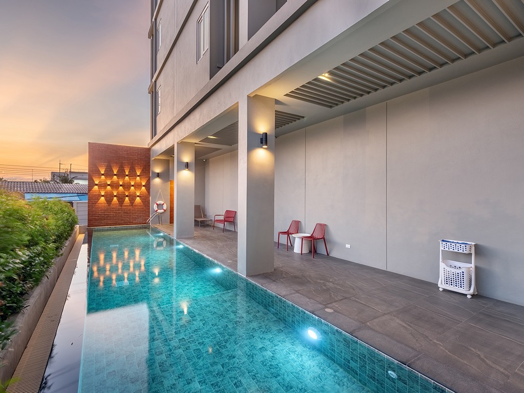 Plaai Plus Hotel Bowin