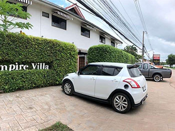 เอมไพร์ วิลลา