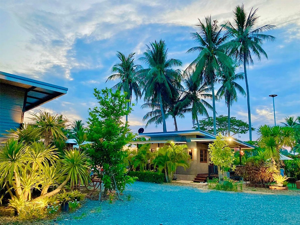 บ้านสวนกุยบุรี