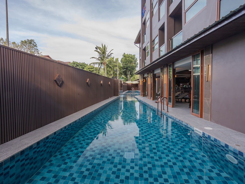 เดอะ เลกาซี่ วี บีช รีสอร์ท อ่าวนาง กระบี่