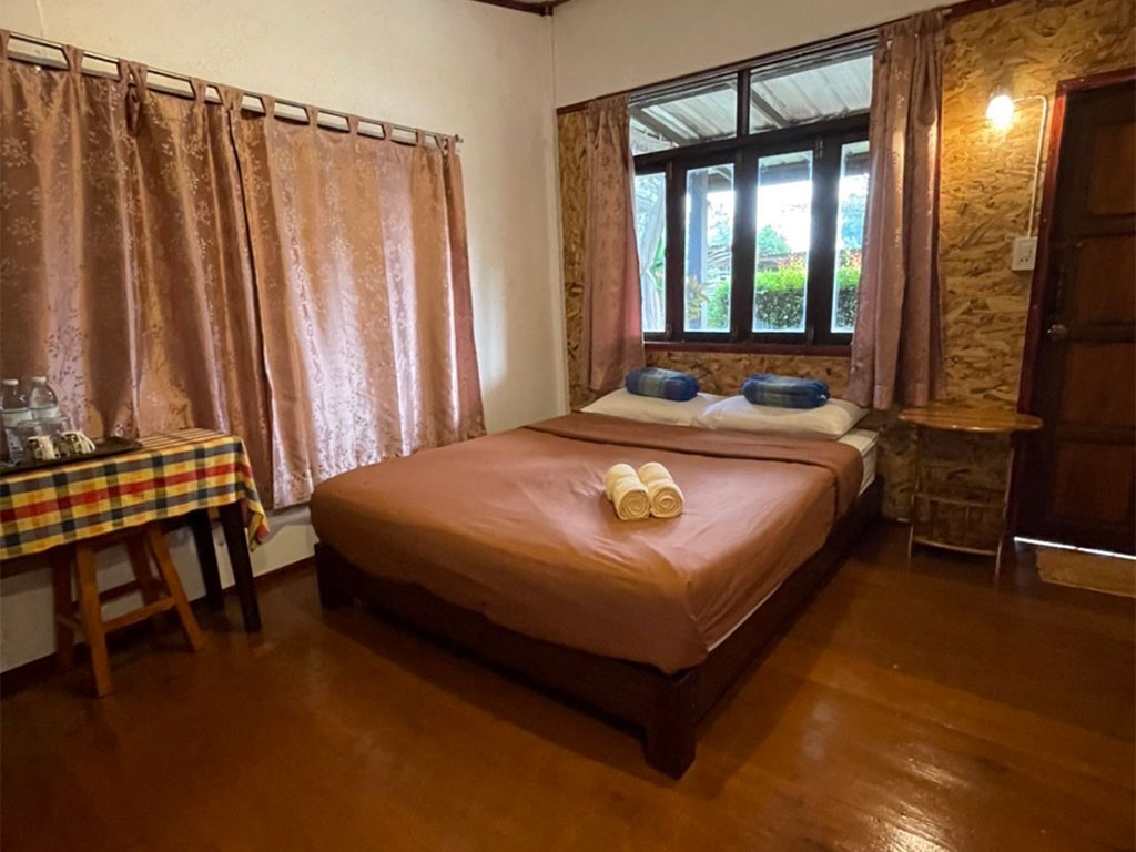 เจเจ แอท เชียงคาน