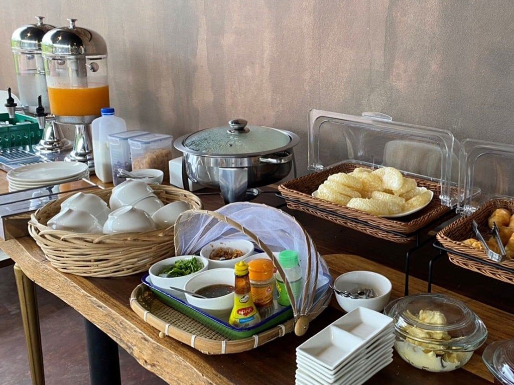 ช่องแคบ อิงแคว รีสอร์ท ไทรโยค