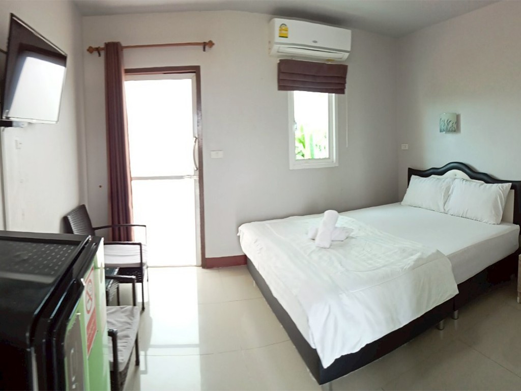 ฝางชญาภา โฮเทล