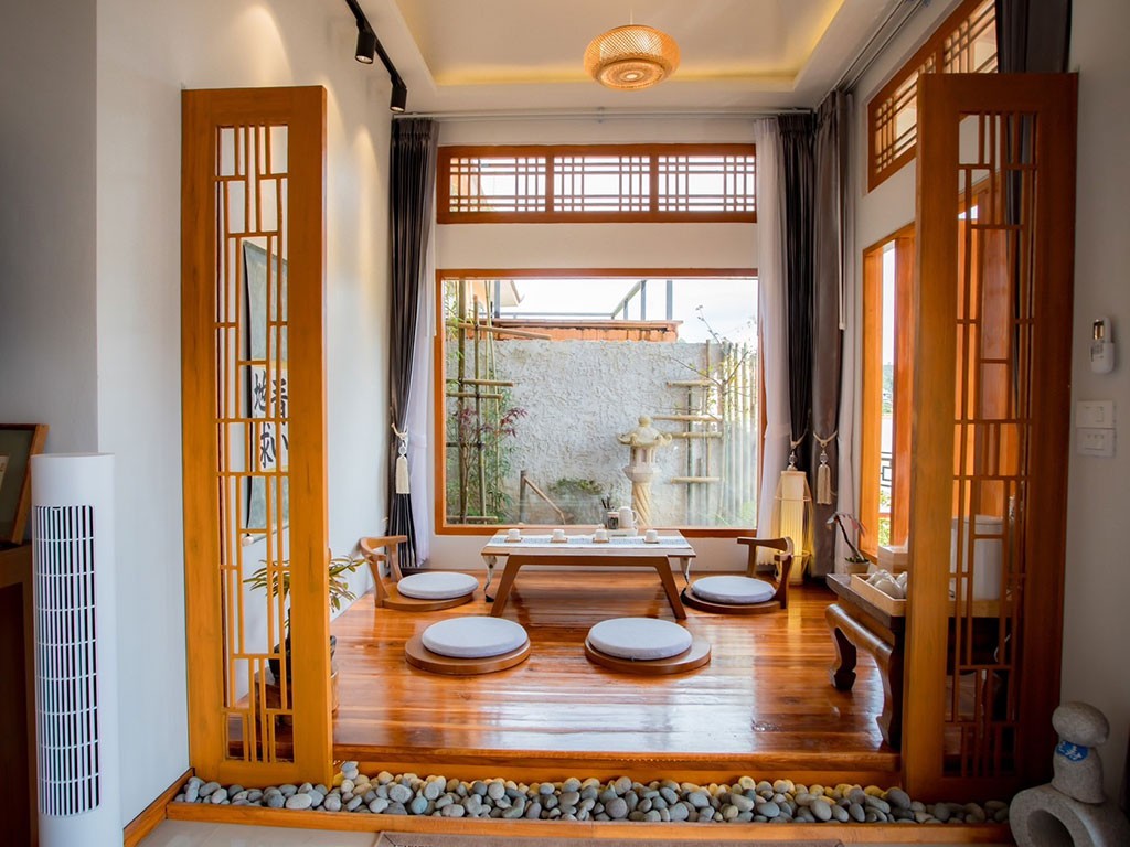 นงนุช รีสอร์ท บ้านรักไทย