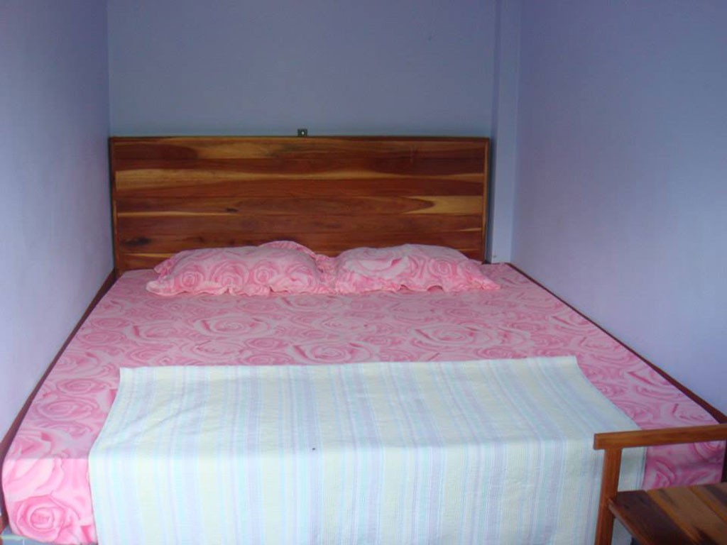 น้อยคันแท รีสอร์ท