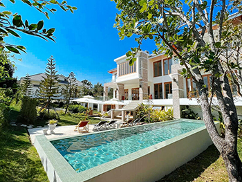 The Lavana Lebaris Villa Hua Hin