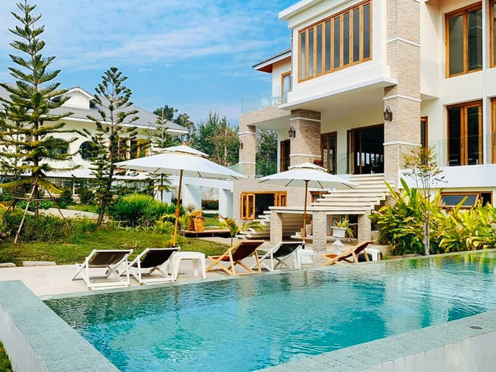 Image Hotel The Lavana Lebaris Villa Hua Hin