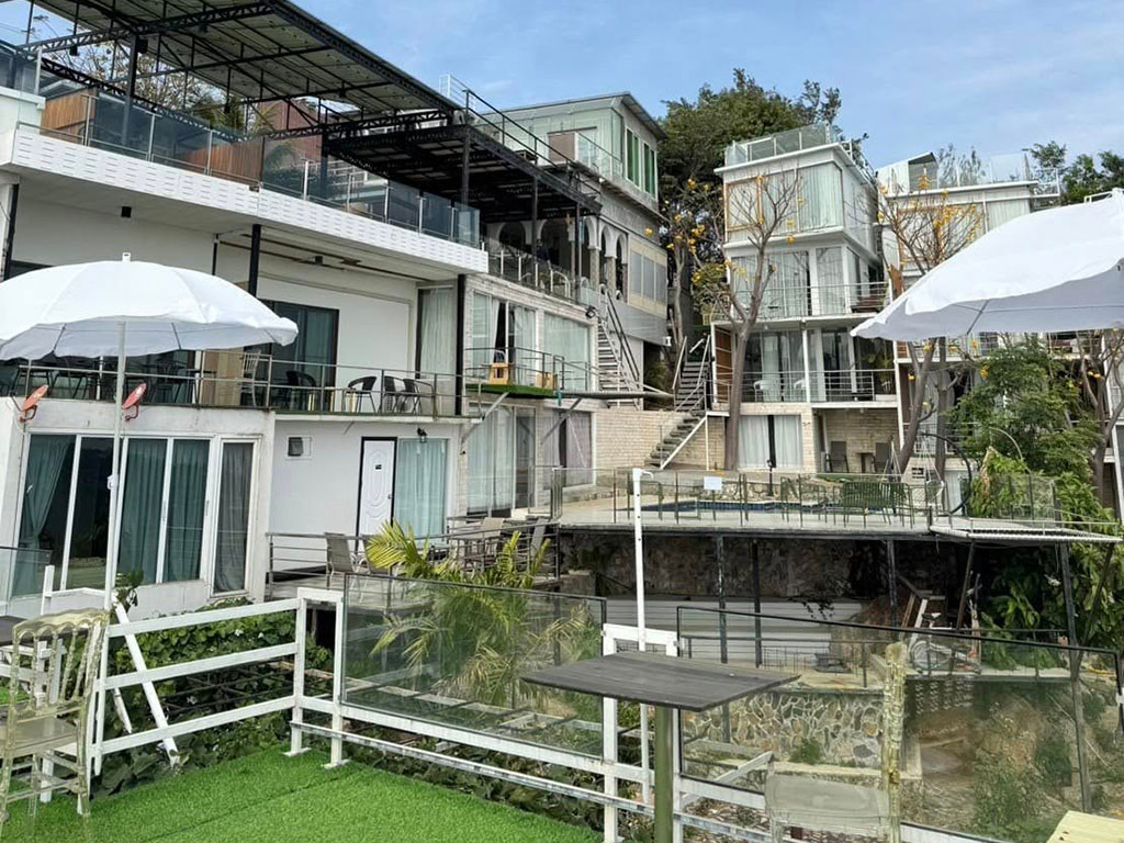 ภูนางฟ้า เขายายเที่ยง