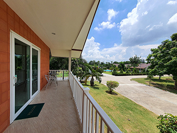 ปาล์ม ลอดจ์ รีสอร์ท