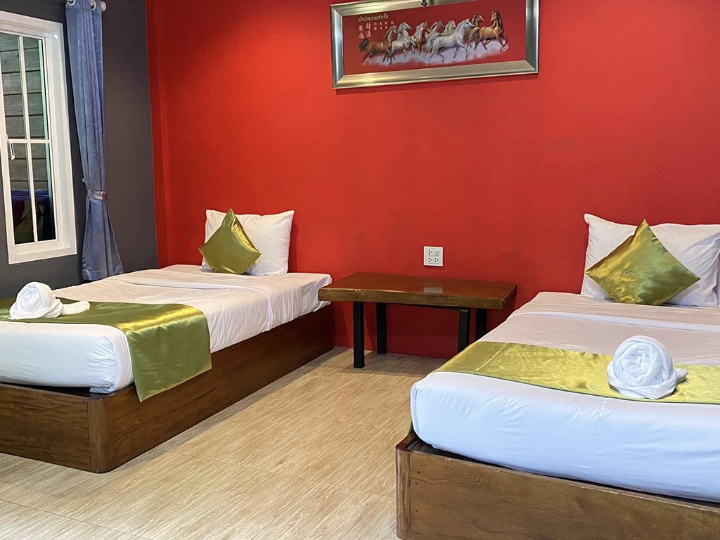 หนำตาช่วง รีสอร์ท