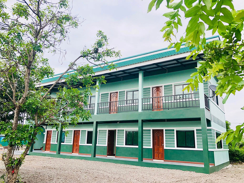 บ้านน้ำหอม รีสอร์ท