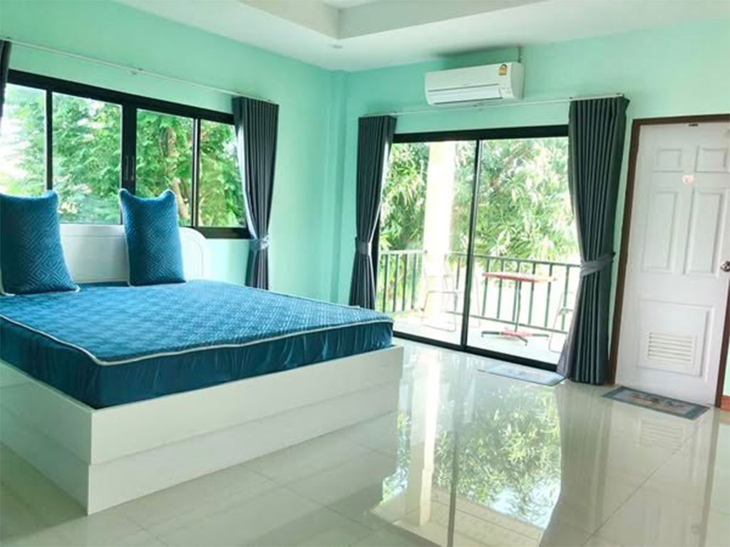 บ้านน้ำหอม รีสอร์ท