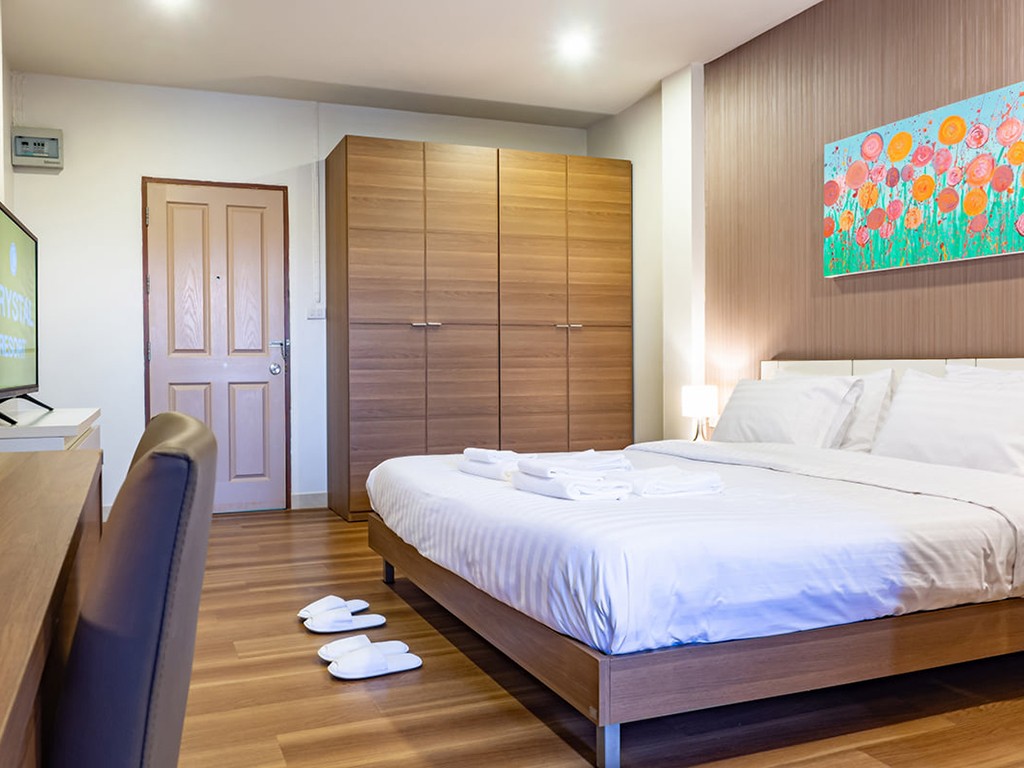 คริสตัล รีสอร์ท โคราช