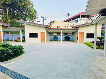 ฮอร์ลิเดย์ จันทบุรี