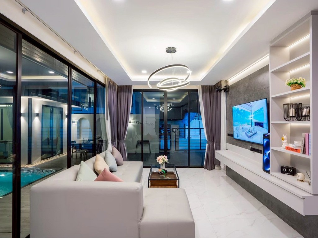 แมนดาริน พูล วิลล่า