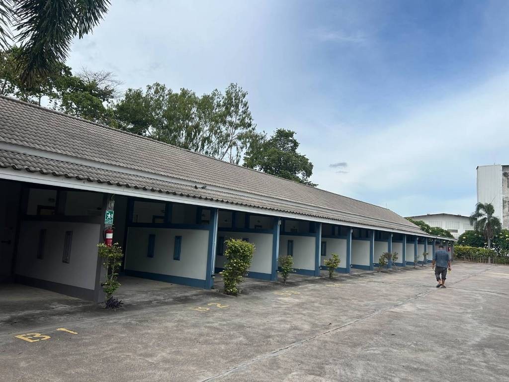 ชบา รีสอร์ท พัทยา