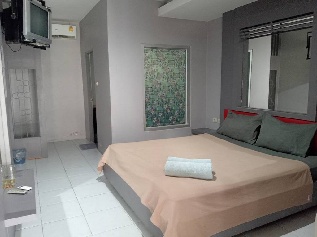 ชบา รีสอร์ท พัทยา