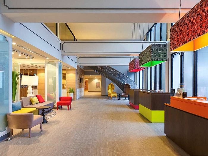 ทินิดี เทรนดี้ กรุงเทพ ข้าวสาร