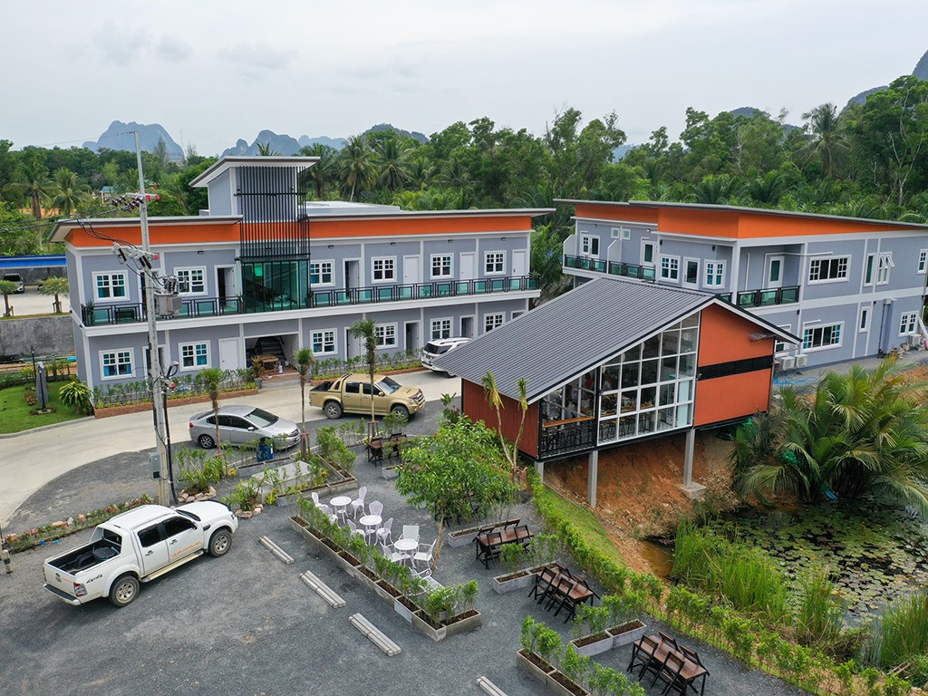Sriwanna Place