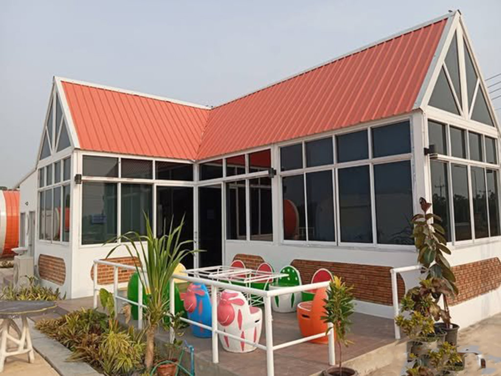 พิม แอน พู รีสอร์ท