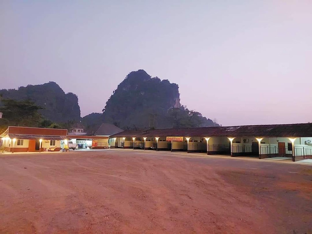 Pruksa Hill Surat Thani