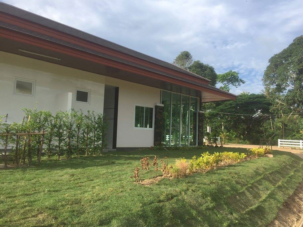 พูลเฮาส์ ลานสกา