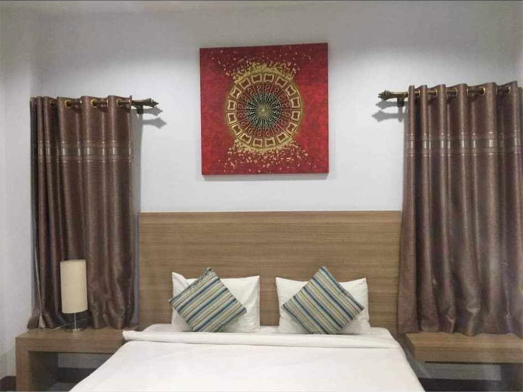 พูลเฮาส์ ลานสกา