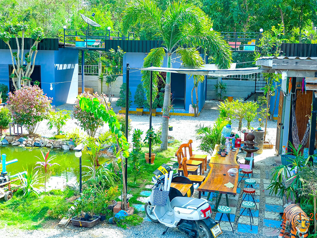 Sky View Resort Chainat