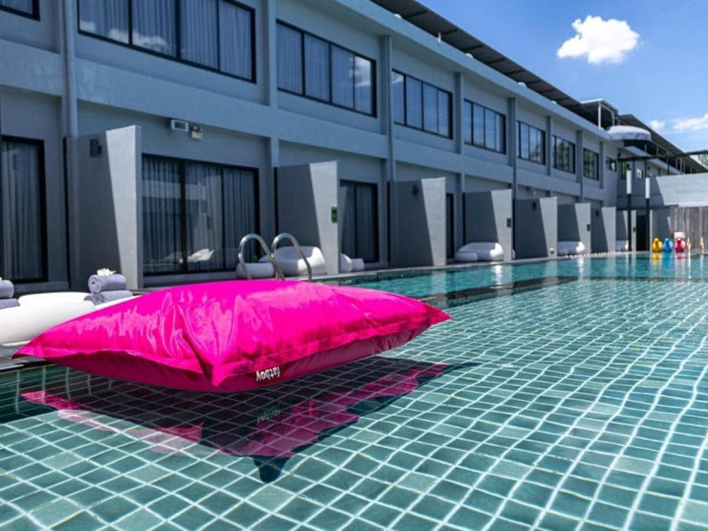 เอส รัชดา เลเชอร์ โฮเทล