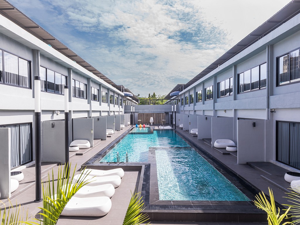 S Ratchada Leisure Hotel