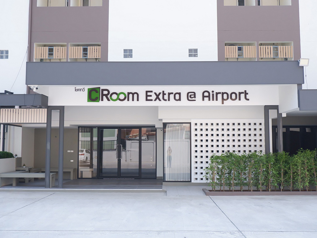 C Room Extra Hotel at Airport