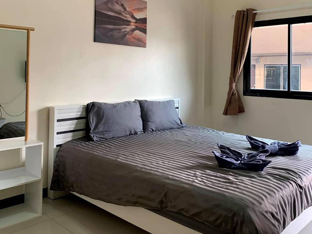 เอ็น ไฟฟ์ เพลส