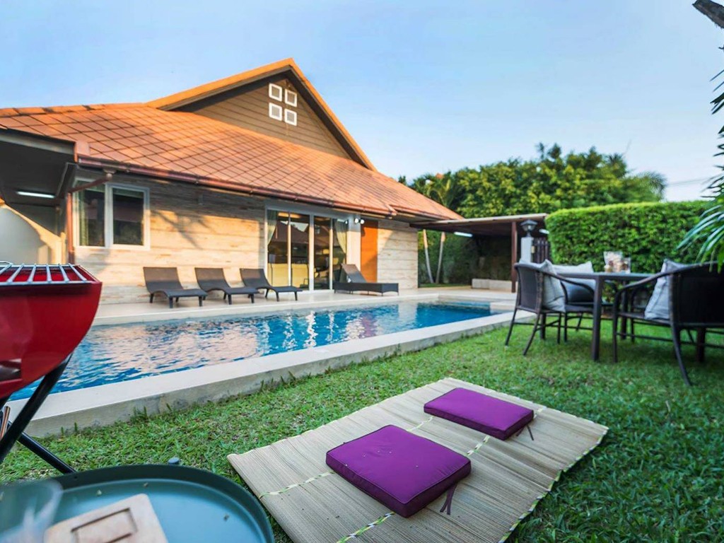 Hotels Nearby The Ville 3 Bedroom Pool Villa
