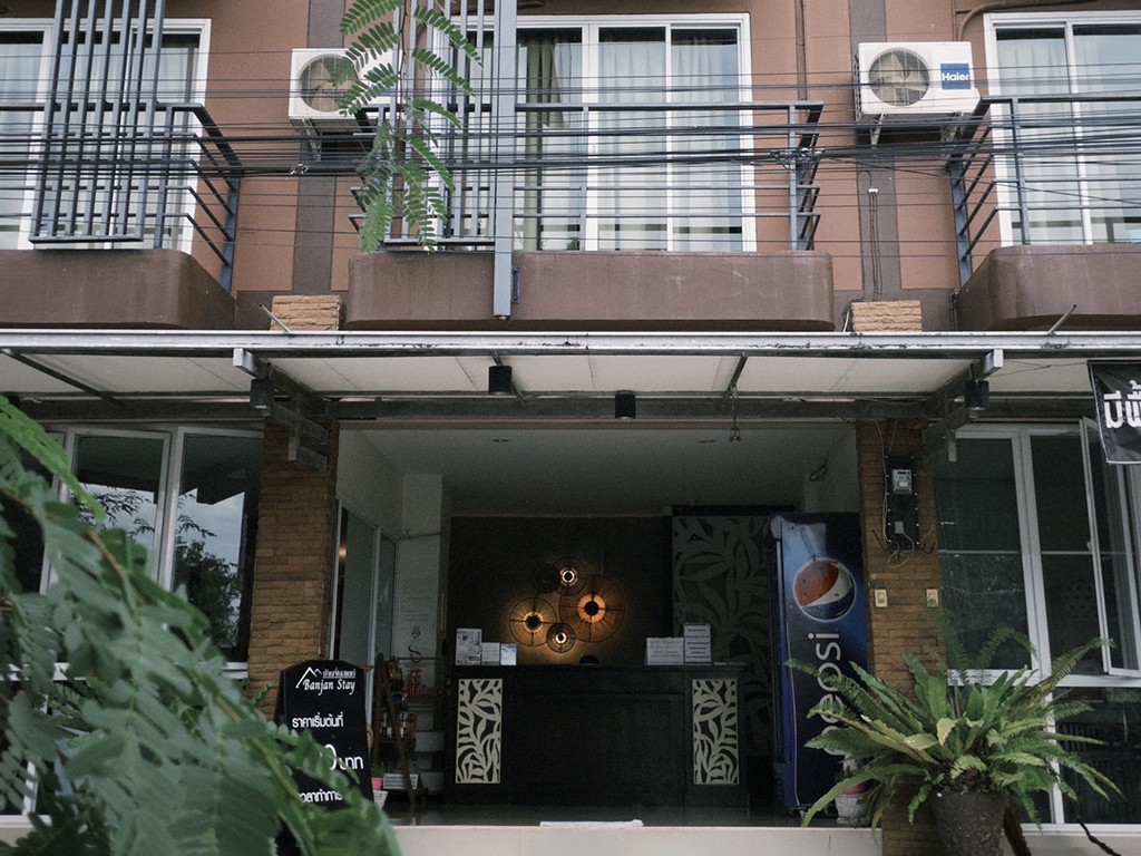 บ้านจั่นสเตย์