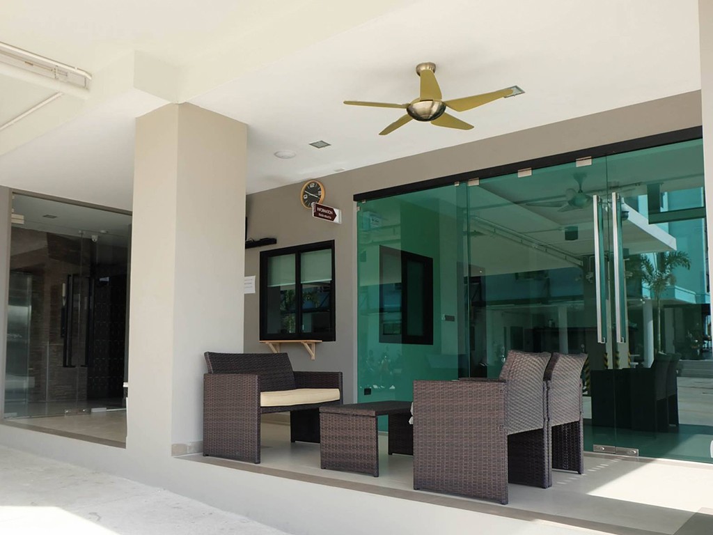 ทรีโอ เรสซิเดนซ์ ศรีราชา