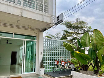 พี บี เพลส แอท กว๊านพะเยา