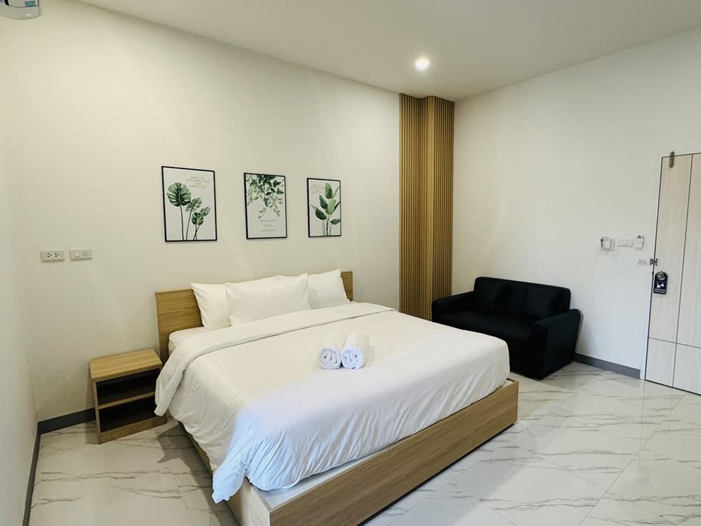 เดอะมังกี้ โฮเทล แอนด์ เรสซิเดนซ์