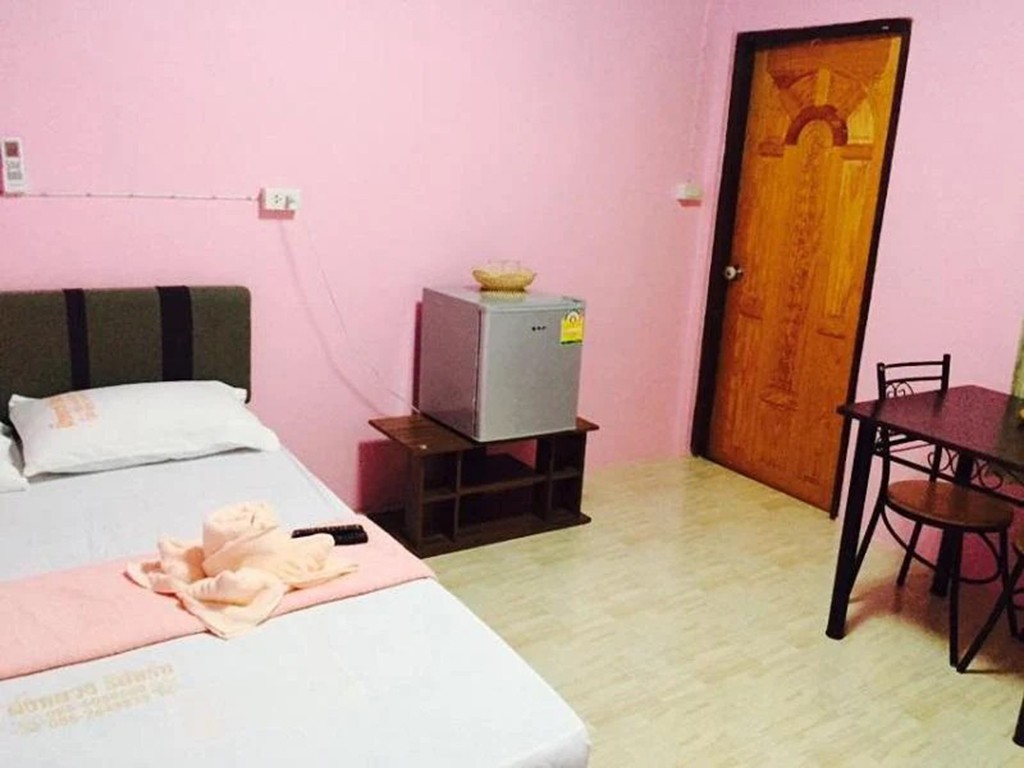 ผึ้งหลวง รีสอร์ท 1 ภูสิงห์