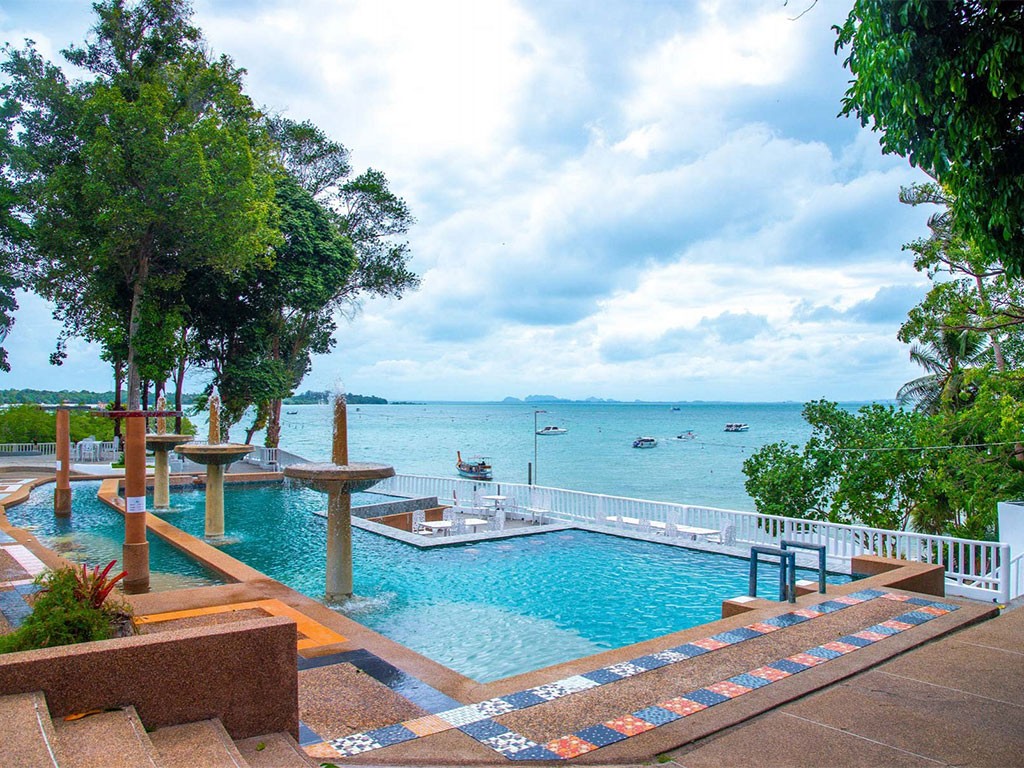 เอราวัณ บีช รีสอร์ท กระบี่